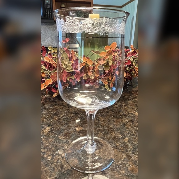 Lenox Platinum Double Rimmed Floral Etched Crystal Wine Glass Set of Four - Picture 2 of 6